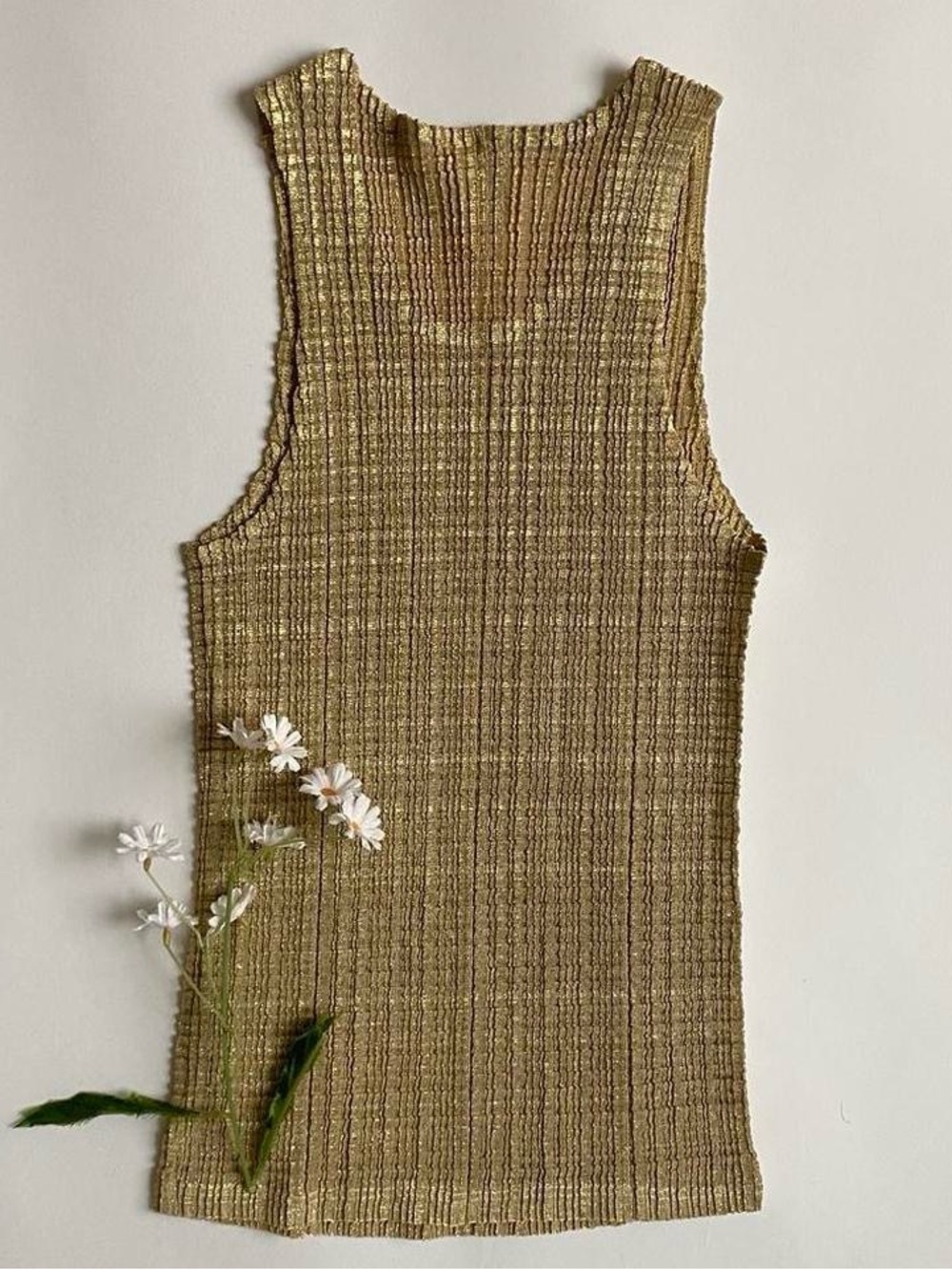 Vintage 90s y2k slinky gold sleeveless top - Picture 2 of 7